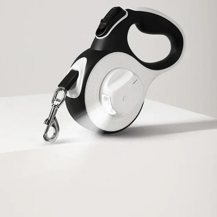 Automatische Rollleine mit integriertem Kotbeutelspender